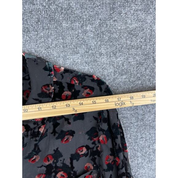 Intro Women's 2X Button Down Shirt Black Burnout Red Floral Velvet - Picture 4 of 13